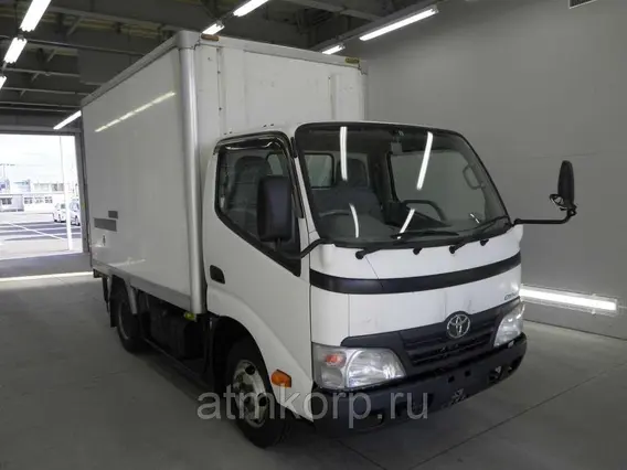 Автофургон TOYOTA DYNA XZU504 2011 года б/у
