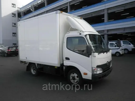 Автофургон Toyota Dyna 2012 года б/у