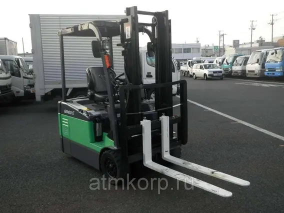 Вилочный погрузчик Toyota FORKLIFT 2018 года б/у