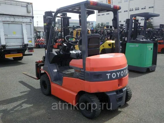 Вилочный погрузчик Toyota FORKLIFT 7FB20 2012 года б/у фото 2