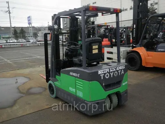 Вилочный погрузчик Toyota FORKLIFT 7FBE18 2005 года б/у фото 2