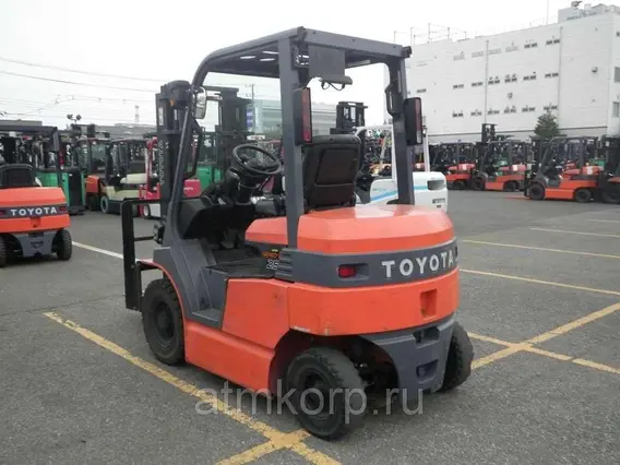 Вилочный погрузчик Toyota FORKLIFT 40-7FB25 2010 года б/у фото 2