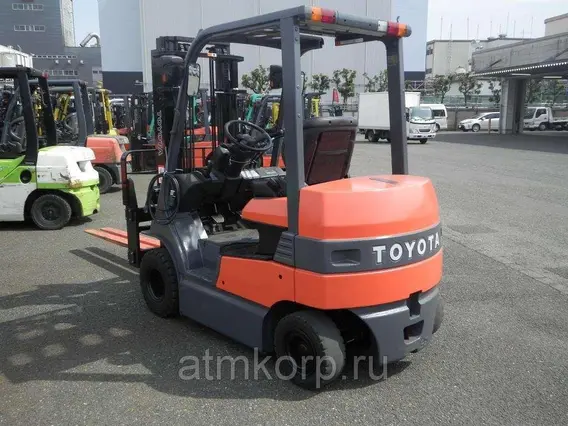Вилочный погрузчик Toyota FORKLIFT 7FB25 2006 года б/у фото 2