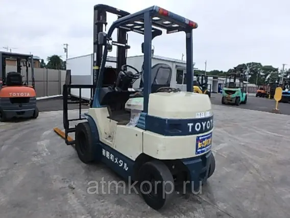 Вилочный погрузчик Toyota FORKLIFT 7FB30 2002 года б/у фото 4