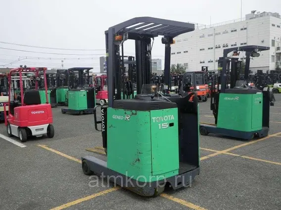 Вилочный погрузчик TOYOTA FORKLIFT 7FBR15 2013 года б/у фото 2