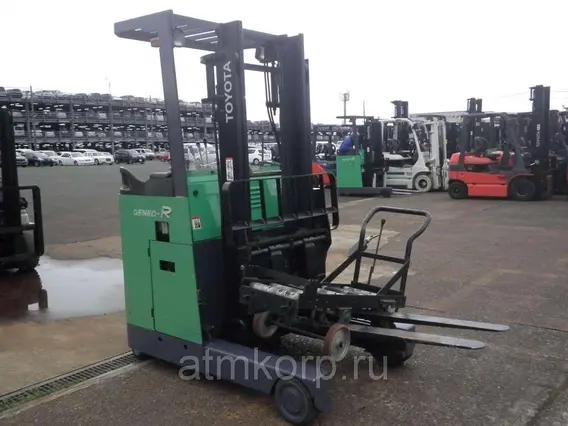Штабелер Toyota FORKLIFT 7FBR15 2012 года б/у