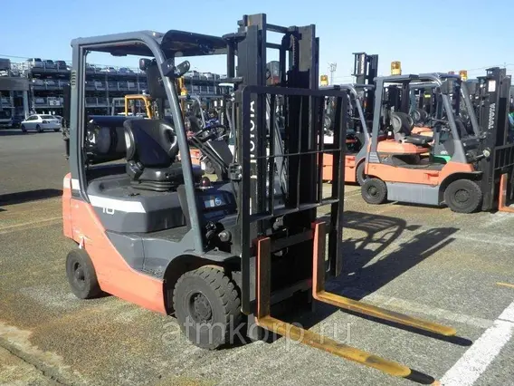Вилочный погрузчик TOYOTA FORKLIFT 02-8FGL10 2011 года б/у