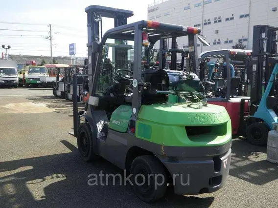Вилочный погрузчик TOYOTA FORKLIFT 02-7FG30 2005 года б/у фото 2