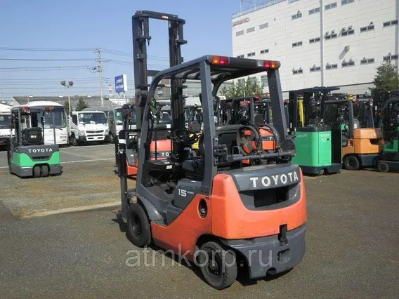 Вилочный погрузчик Toyota FORKLIFT 02-8FG15 2012 года б/у фото 2