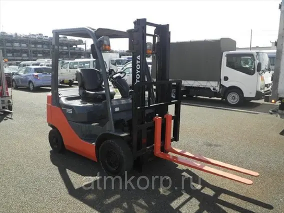 Вилочный погрузчик Toyota FORKLIFT 02-8FD15 2007 года б/у