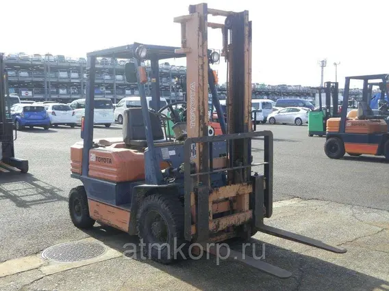 Вилочный погрузчик TOYOTA FORKLIFT 62-5FD20 2018 года б/у