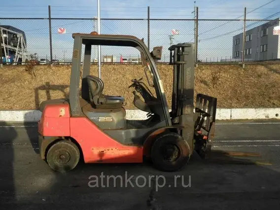 Вилочный погрузчик Toyota FORKLIFT 8FD25 2007 года б/у фото 3
