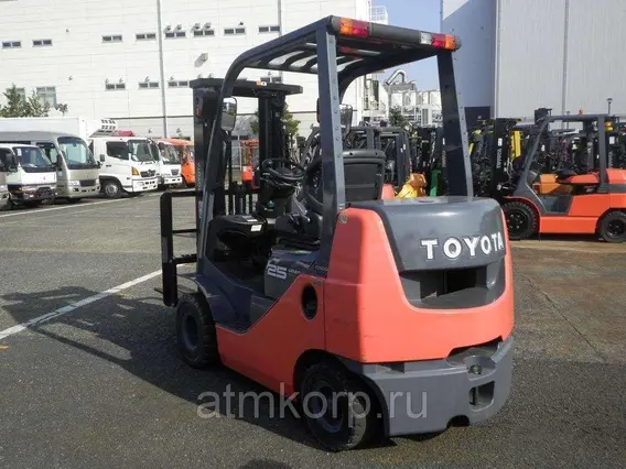 Вилочный погрузчик Toyota FORKLIFT 02-8FDK25 2013 года б/у фото 2