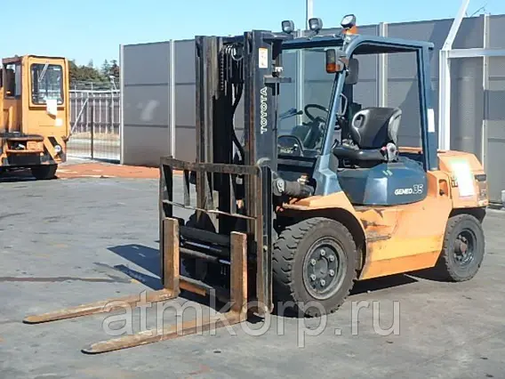 Вилочный погрузчик Toyota FORKLIFT 7FD35 2007 года б/у