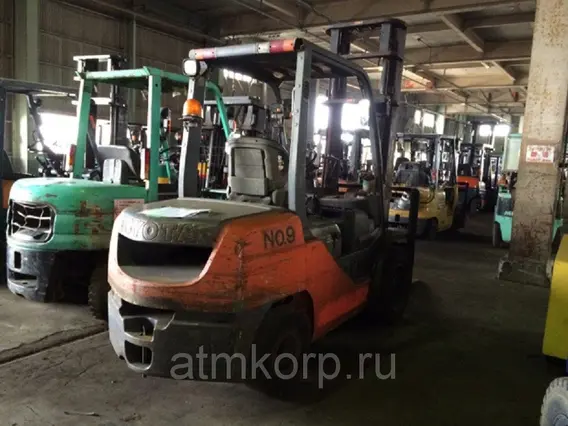 Вилочный погрузчик Toyota FORKLIFT 8FDJ35 2009 года б/у фото 2