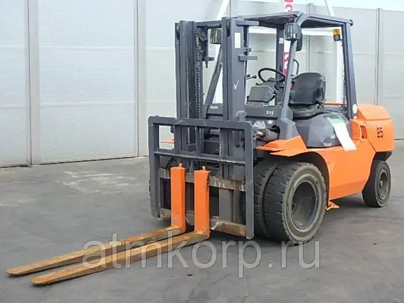 Вилочный погрузчик Toyota FORKLIFT 7FD40 1999 года б/у