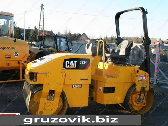 Дорожный каток Caterpillar CB34 XW 2008 года б/у