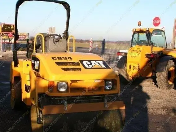 Дорожный каток Caterpillar CB34 XW 2008 года б/у фото 3
