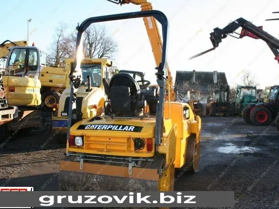 Дорожный каток Caterpillar CB34 XW 2008 года б/у фото 6