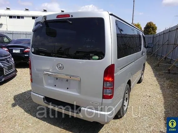 Микроавтобус Toyota HIACE VAN KDH201V 2012 года б/у фото 4
