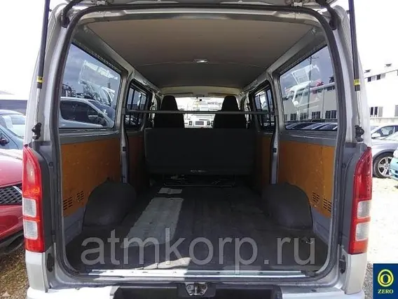 Микроавтобус Toyota HIACE VAN KDH201V 2012 года б/у фото 9