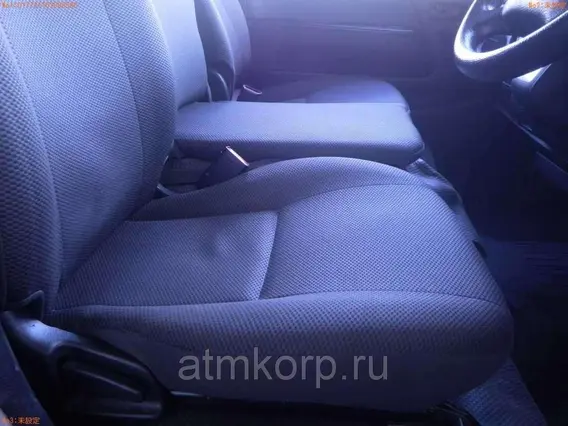 Микроавтобус Toyota HIACE VAN KDH206V 2012 года б/у фото 4