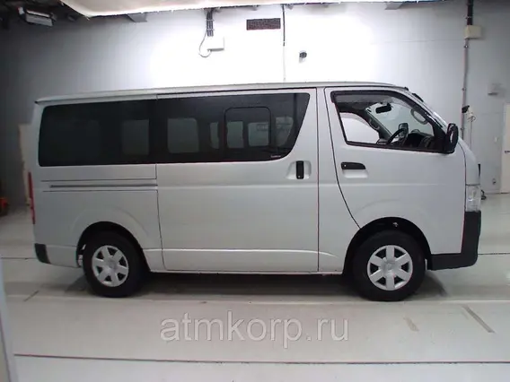 Микроавтобус TOYOTA HIACE VAN TRH200V 2014 года б/у фото 3