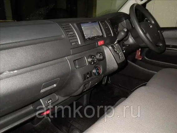 Микроавтобус Toyota HIACE VAN TRH200V 2014 года б/у фото 5