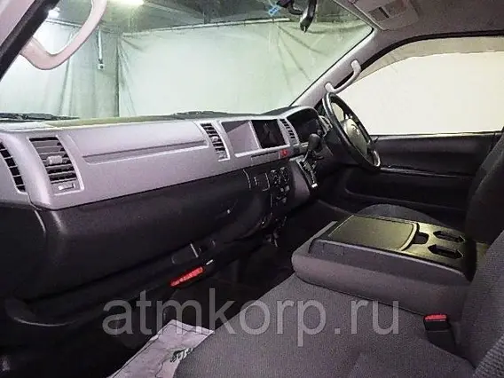 Микроавтобус TOYOTA HIACE VAN TRH226K 2018 года б/у фото 3