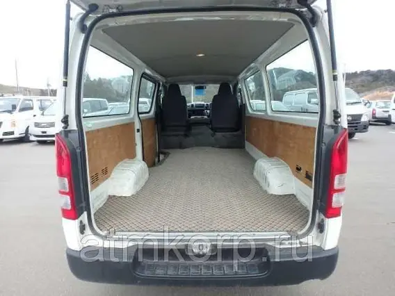 Микроавтобус Toyota HIACE VAN KDH201V 2011 года б/у фото 2