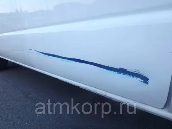 Микроавтобус Toyota HIACE VAN KDH201V 2011 года б/у фото 5