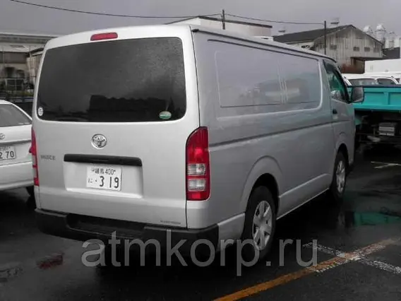 Микроавтобус Toyota HIACE VAN KDH201V 2012 года б/у