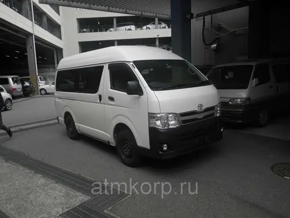 Микроавтобус Toyota HIACE VAN KDH206K 2013 года б/у