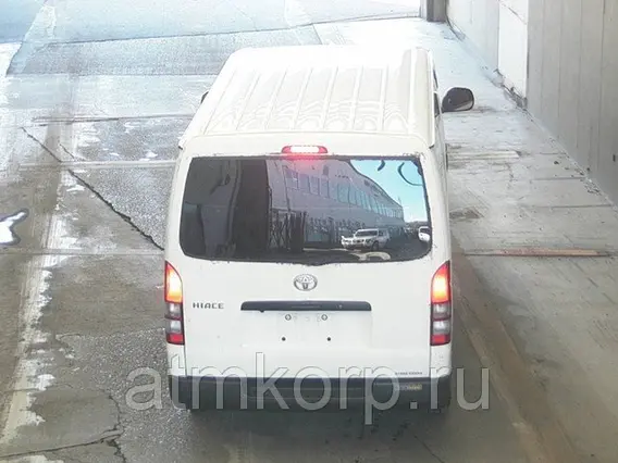 Микроавтобус Toyota HIACE VAN KDH206V 2011 года б/у фото 3