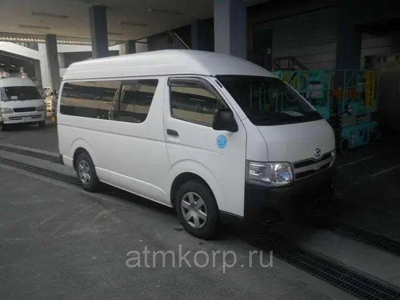 Микроавтобус Toyota HIACE VAN TRH200K 2011 года б/у