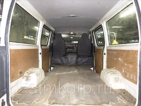Микроавтобус Toyota HIACE VAN TRH200V 2012 года б/у фото 6