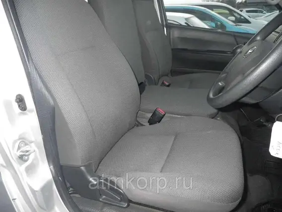 Микроавтобус Toyota HIACE VAN TRH200V 2014 года б/у фото 4