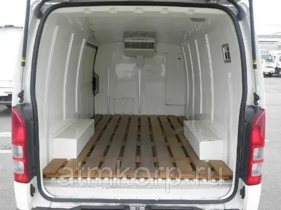 Рефрижератор Toyota HIACE VAN KDH201V 2013 года б/у