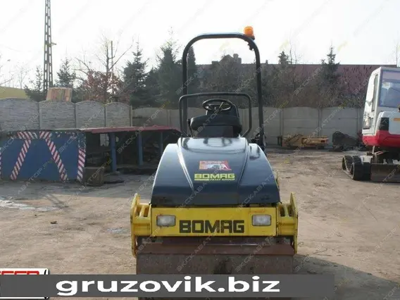 Дорожный каток Bomag BW 120 AD-4 2009 года б/у