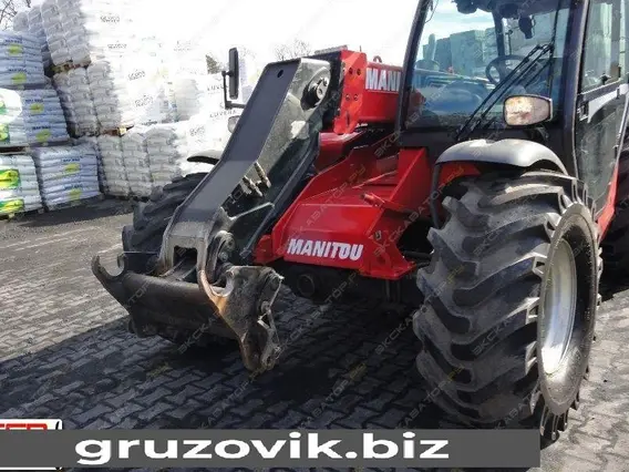 Телескопический погрузчик Manitou MLT 634-120 2010 года б/у фото 7