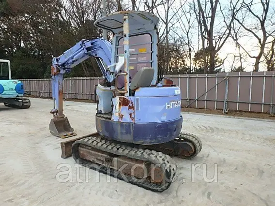 Экскаватор Hitachi EX30UR-2 2018 года б/у фото 4