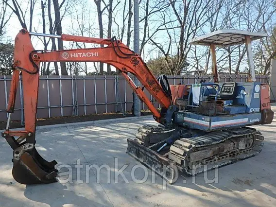 Экскаватор Hitachi EX33 1988 года б/у