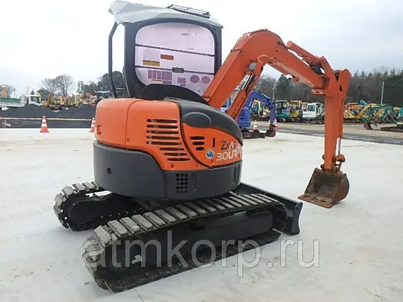 Экскаватор Hitachi ZX30UR 2004 года б/у фото 2