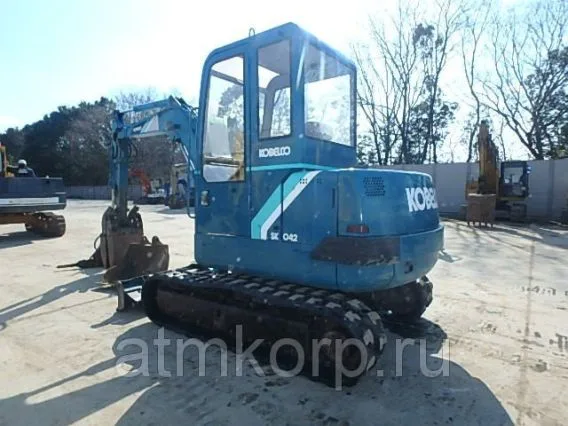 Экскаватор kobelco SK042 1990 года б/у фото 4