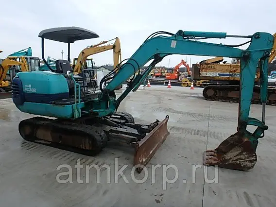 Экскаватор Komatsu PC30R-8 2018 года б/у фото 3
