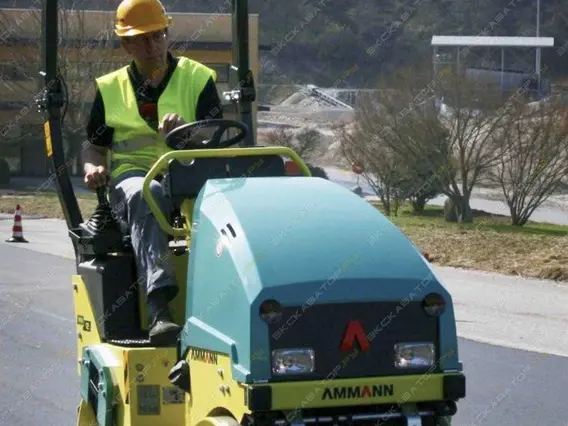 Дорожный каток Ammann ARX 12 2019 года б/у