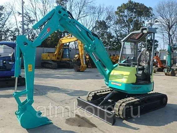 Экскаватор Yanmar B3-5 2005 года б/у