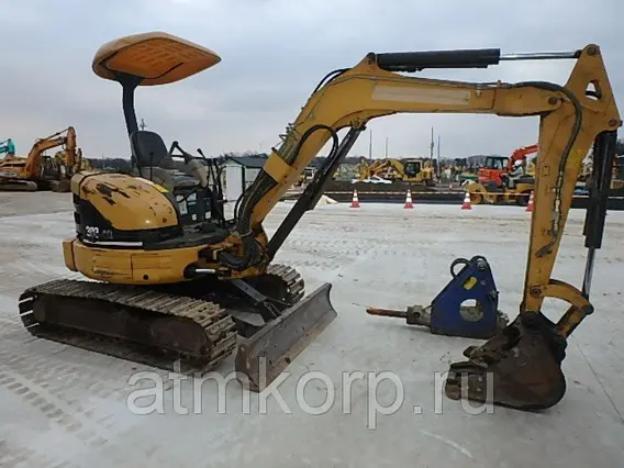Экскаватор Caterpillar 303CR 2002 года б/у фото 3