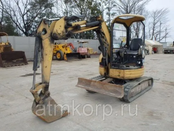 Экскаватор Caterpillar 303SR 2005 года б/у