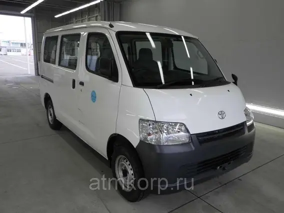 Микроавтобус Toyota LITEACE VAN S412M 2013 года б/у